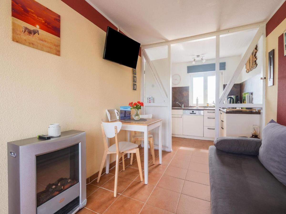 Beautiful Bungalow In Poel Near The Beach Fahrdorf  Eksteriør bilde